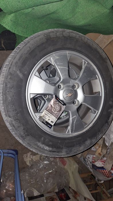 15 жентра диска сотилади