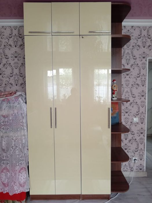 Шкаф сатылады, продается шкаф