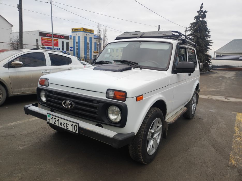 Продам ниву 24 год