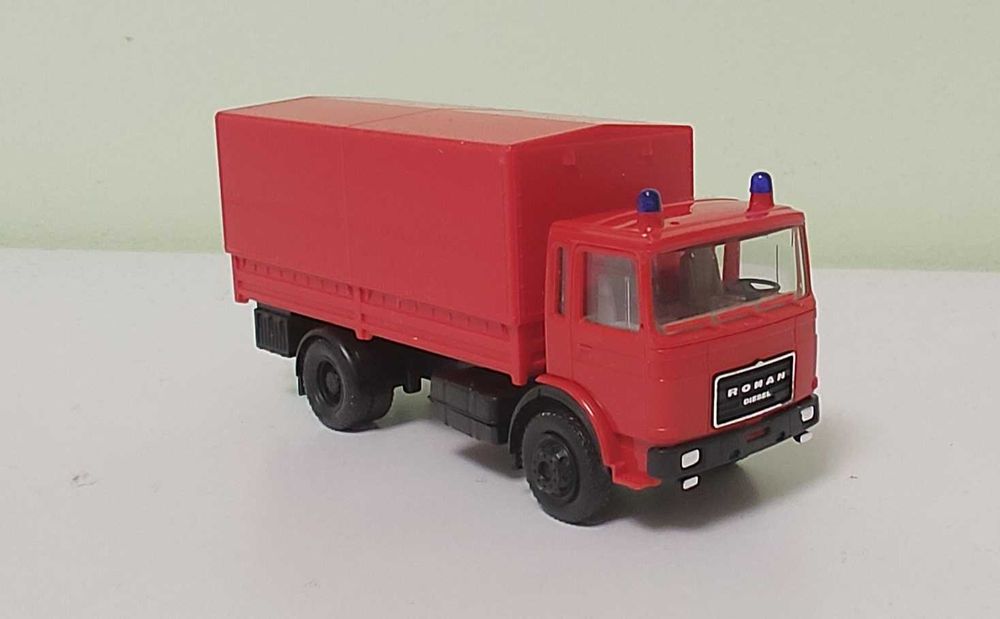 masinute machete camioane Roman Diesel pompieri Herpa 1:87 diorama H0