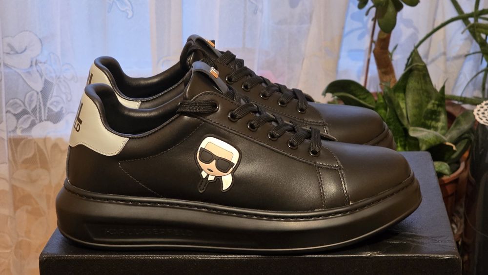 Karl Lagerfeld обувки