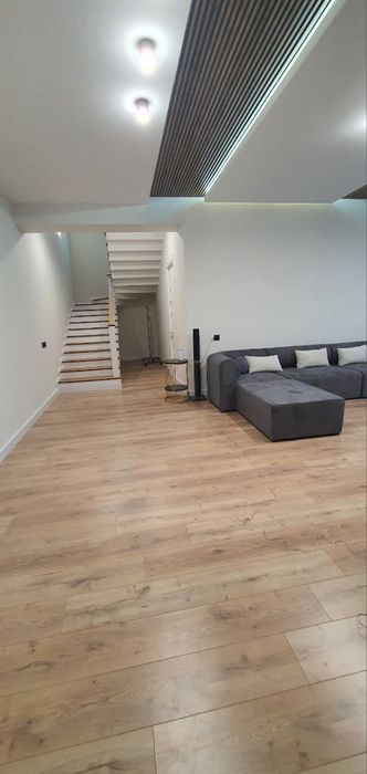 Юнсабад.  Аренда ЕВРО КОТТЕДЖ 2500$  срочно