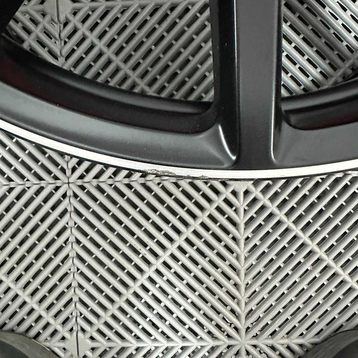 1x Janta Mecedes S Class 8.5Jx20 ET39 w222 AMG