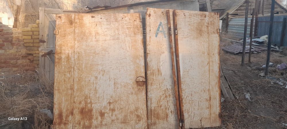 Продаеться гараж ВОРОТА