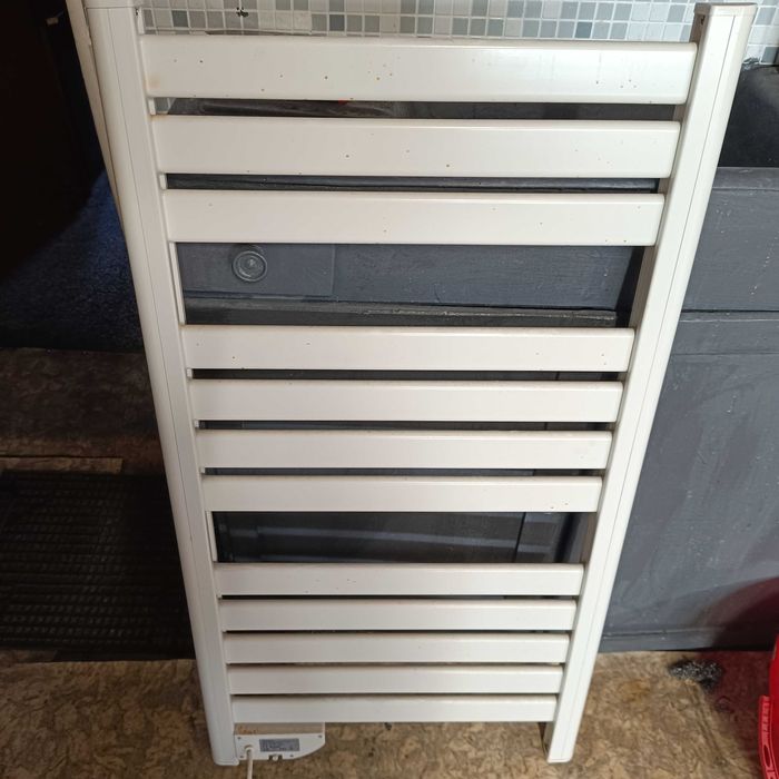 Електрическа лира за баня HOMA 500W