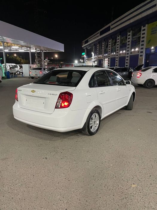 Arenda naht metan gaz 16 mator