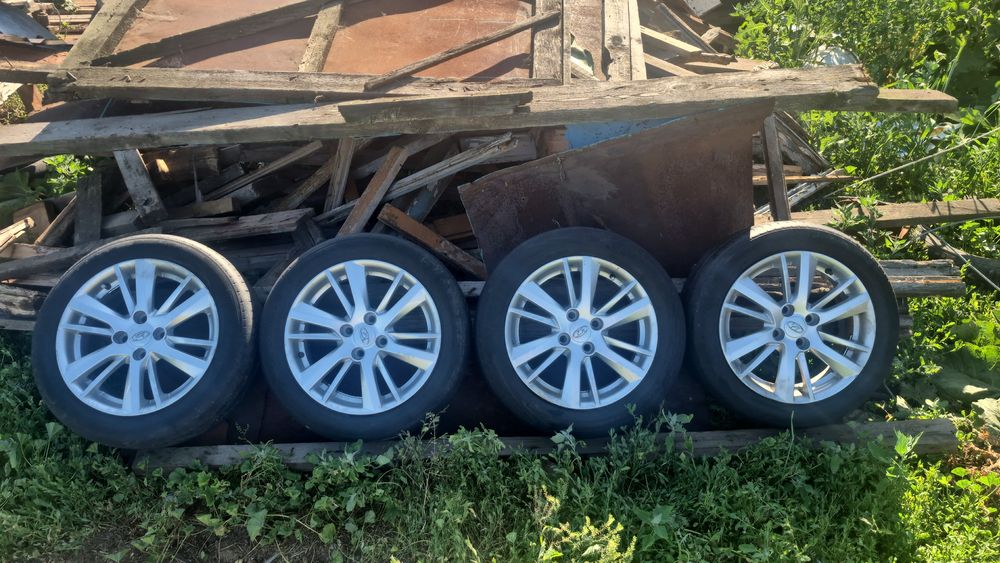 Продам диски на Р15/R15 с летними покрышками