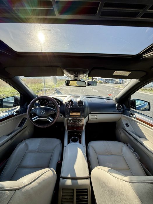 Mercedes ML350 4Matic 2011 Airmatic V6