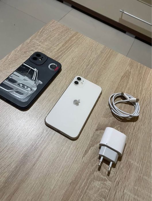 iPhone 11 - Impecabil