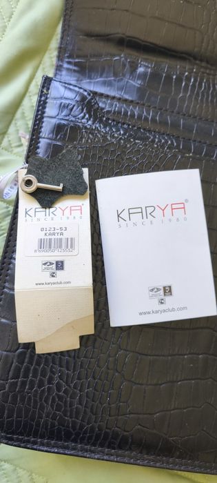 Кожаный портфель Karya