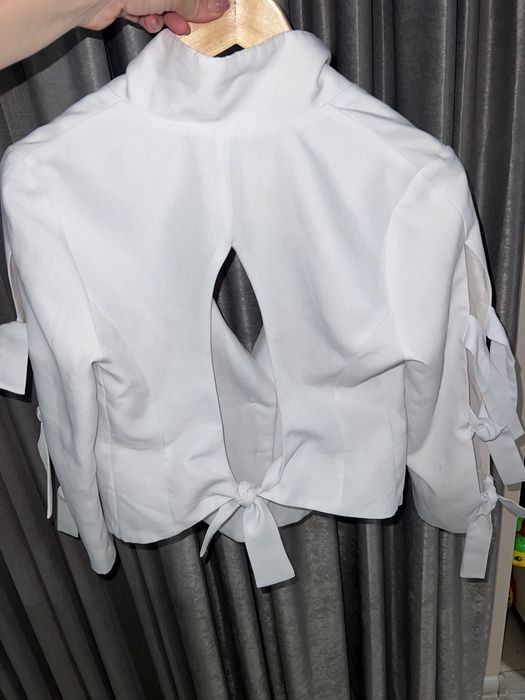 Бяло сако ALESSA