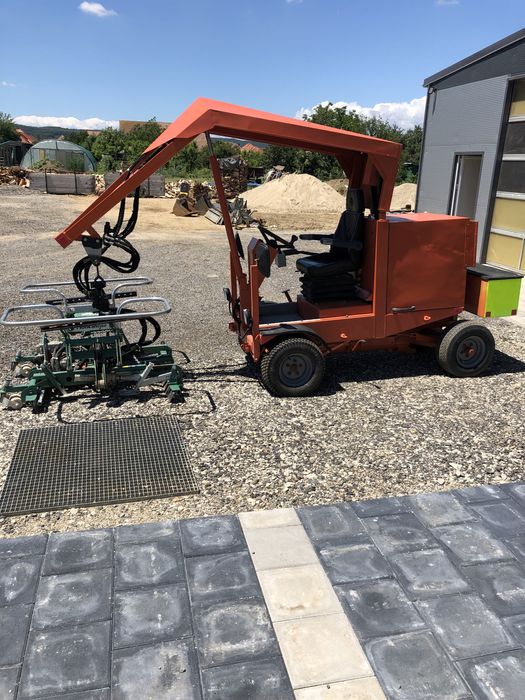 Vand masina de pavaje, 9000€,accept oferte sau schimburi