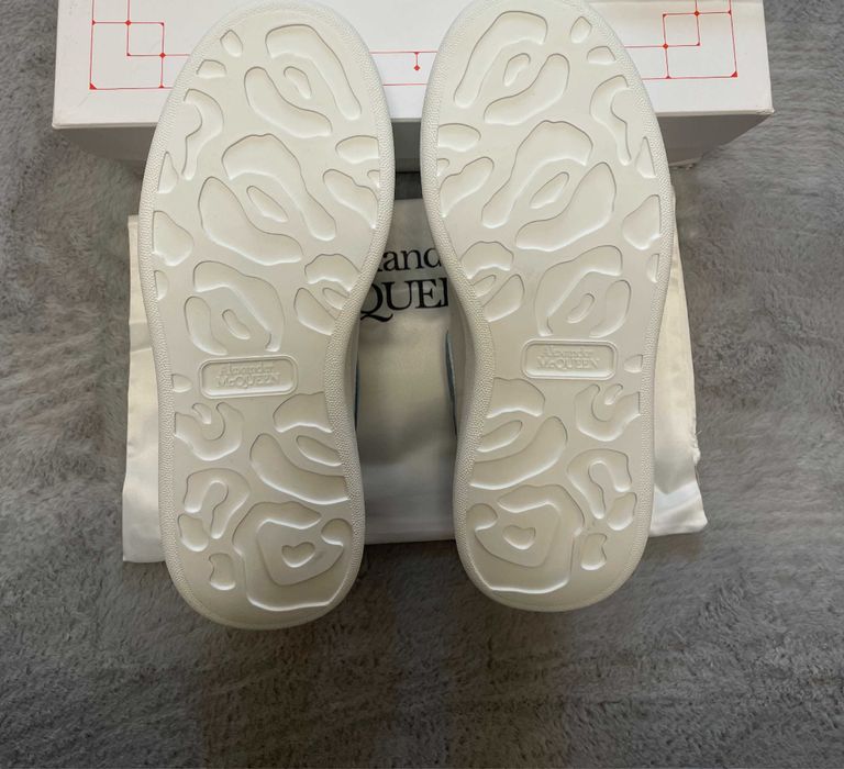 Alexander McQueen - Cu factura!