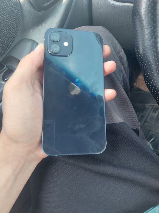 IPhone 12 64 гигабайт