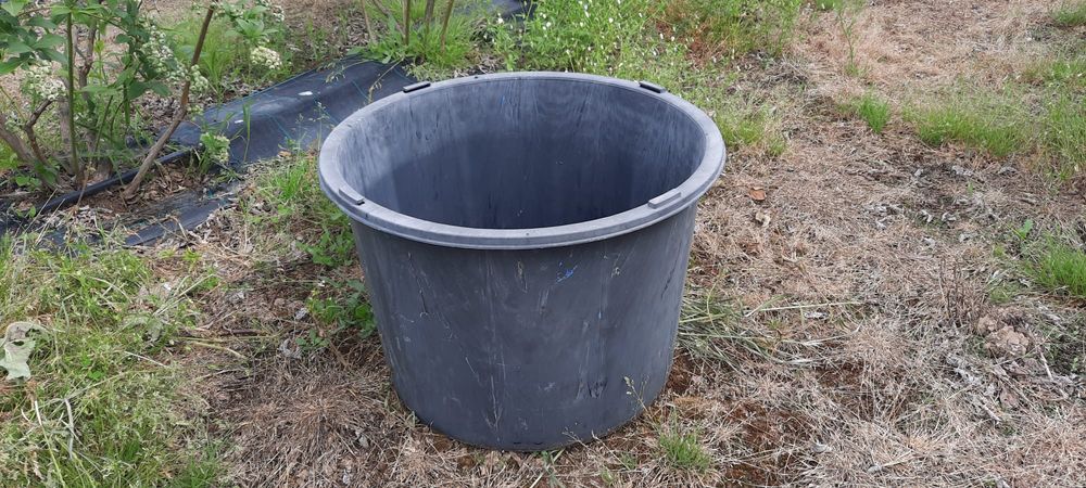 Containere de 60 litri, de vânzare