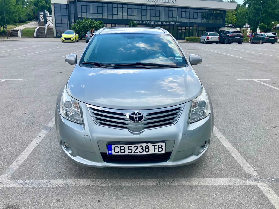 Toyota Avensis 2011 2.2 D4D 150 кс