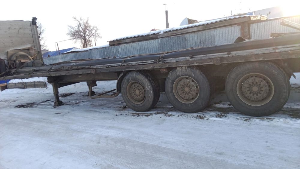 Продам полуприцеп площадку