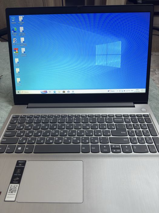 Ноутбук Lenova IdeaPad3 15ADA05