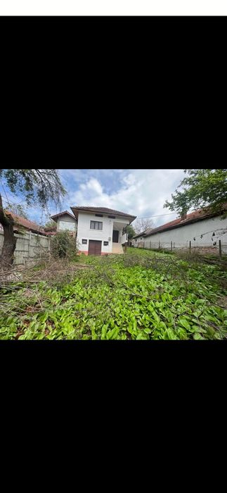 Vând casă Bălești