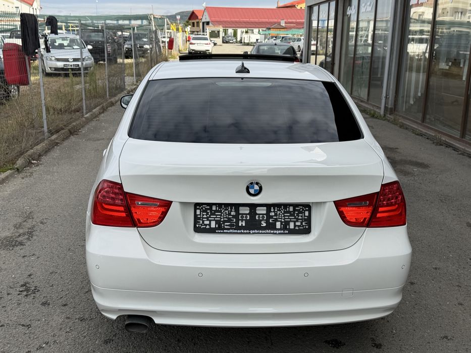 BMW Seria 3 2011 — imagine 4
