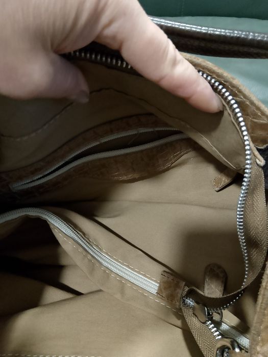 Продавам дамска чанта