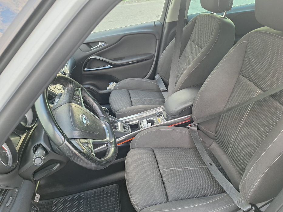 OPEL Zafira 2015 — imagine 4