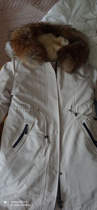 Продам парку 42 р б/у