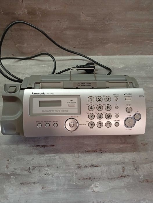 Panasonic KX-FP207 Факс, телефон и копир в едно