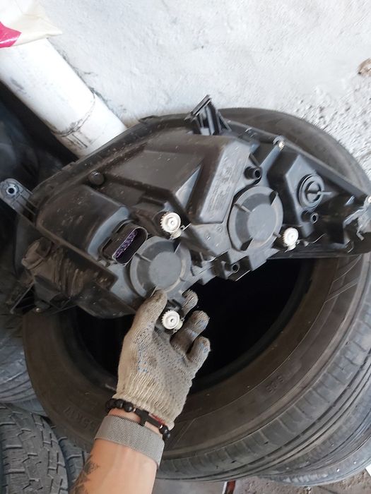 Продам Фару на JAC S3