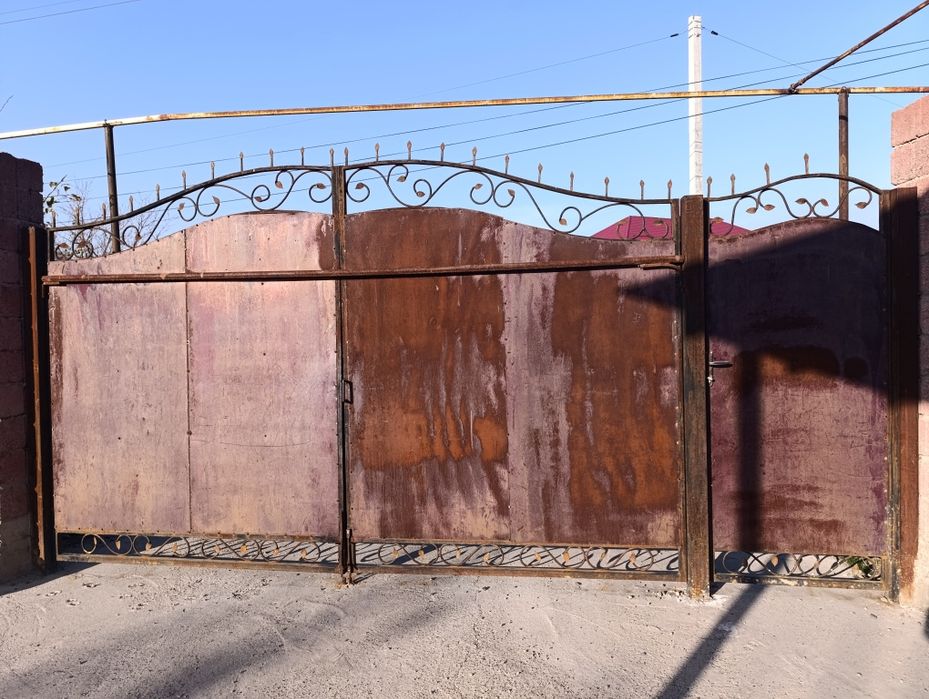 Варота бу размер 5.40*2.5