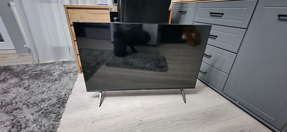 Vând tv 109 cm în stare de functionare