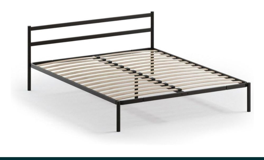 Продам двуспальную кровать