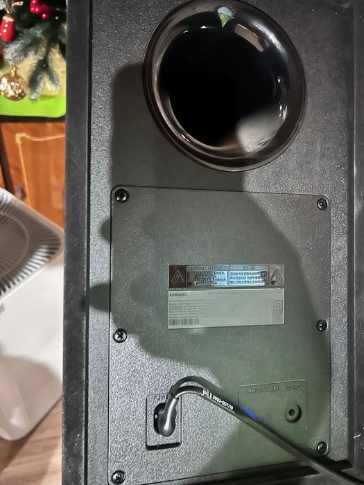 Samsung HW-700C саундбар - Dolby Atmos 3.1.2