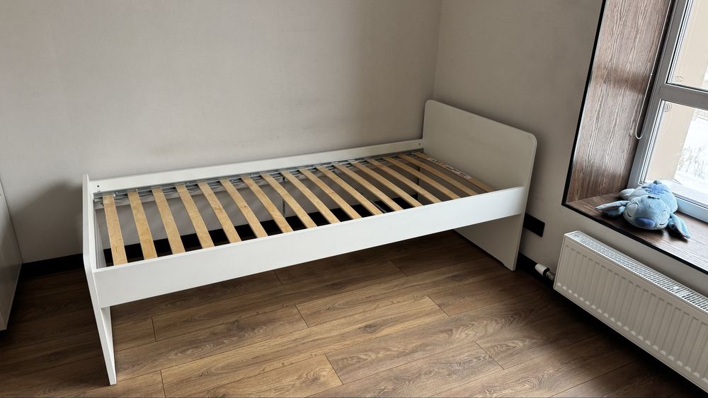 Продам 2 кровати ikea