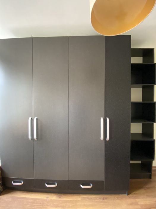 Гардероб 4крилен с допълнителен модул