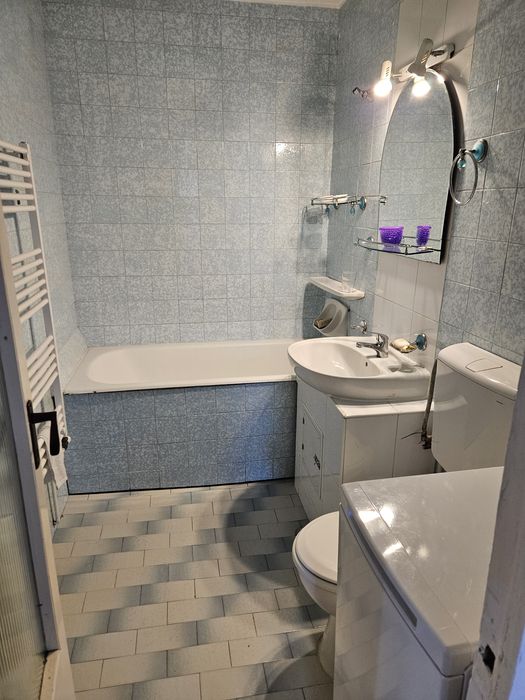 Inchiriez apartament 3 camere Manastur