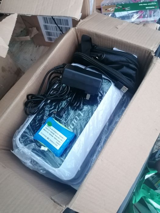 Frigider portabil mini lada pt insulina cu acumulator li ion 10600mah