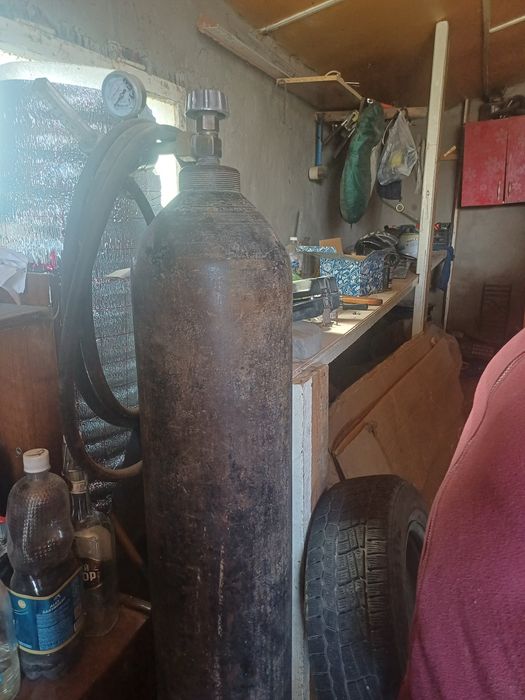 Баллон газ ,углекислород