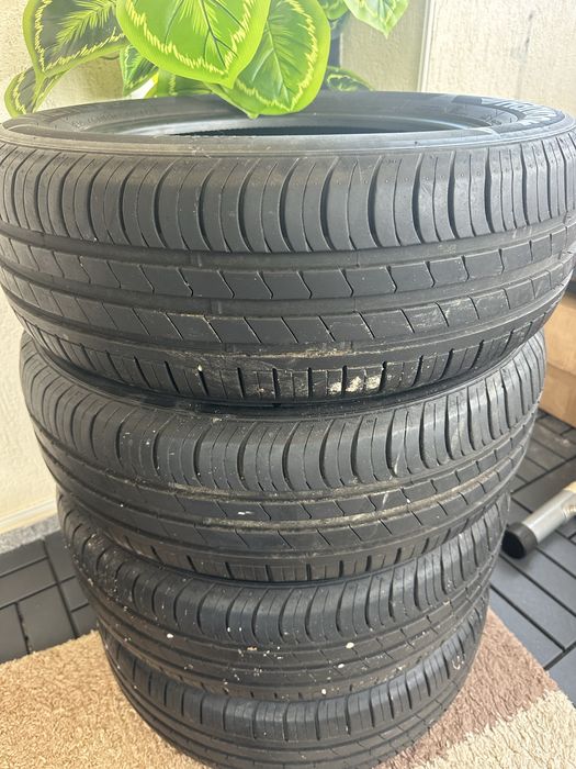 Vand anvelope vara hankook 205/55R16