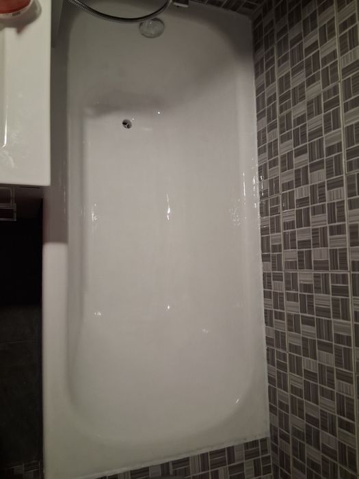 Emailat,  Recondiționat Cazi de Baie și Instalații Sanitare!