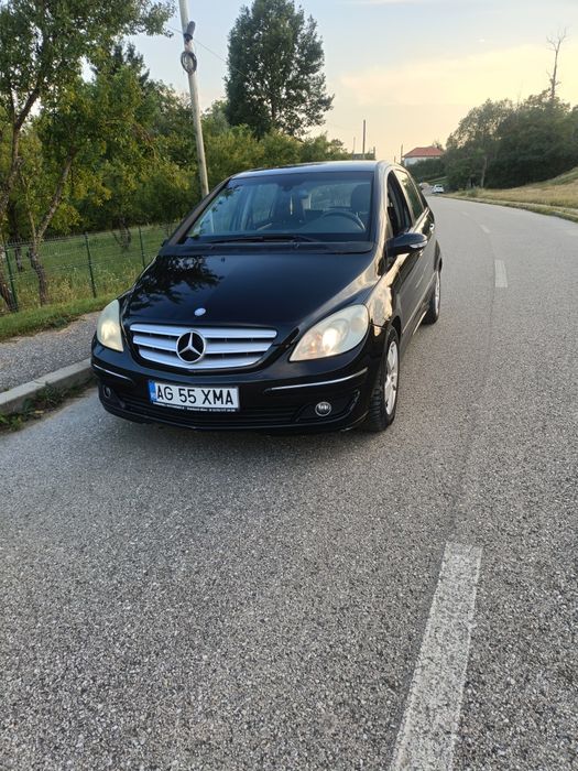De vânzare Mercedes B180