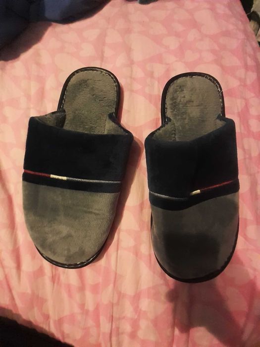 Papuci de casă barbatesti nr 42-43