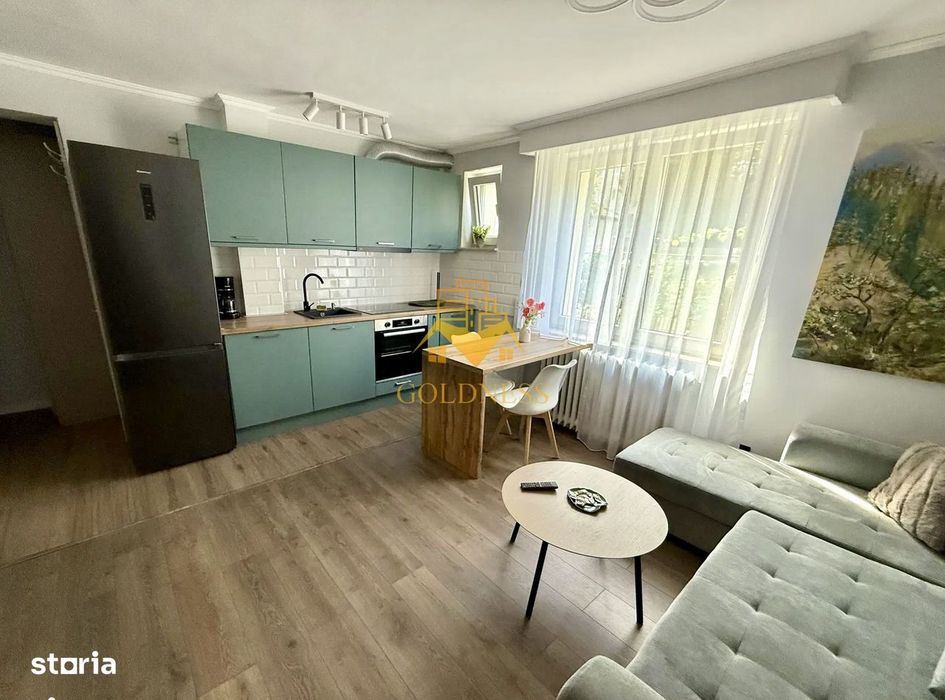 2 Camere Open Space, Gheorgheni, Transylvania College, Panemar, Engels