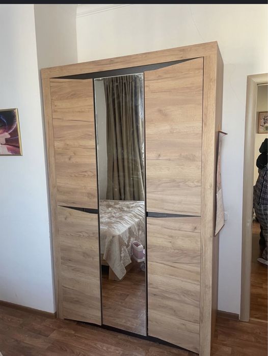 Шкаф, кровать, матрас