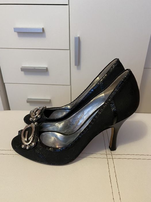 Кецове бели Guess 39н,токчета guess by Marciano 39 н