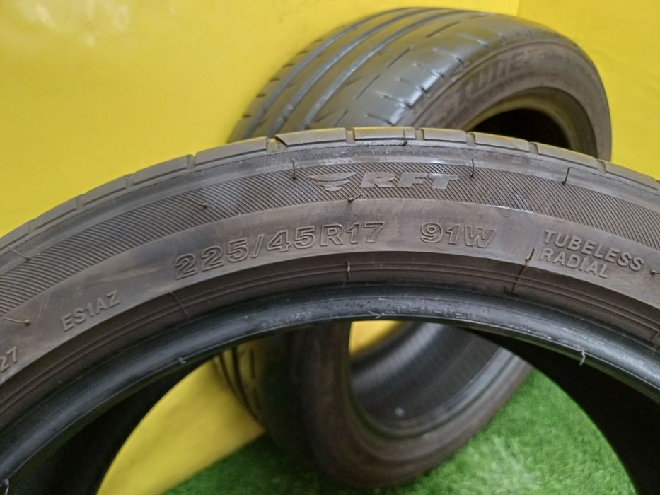 Шины 225/45 R17 Bridgestone пара.