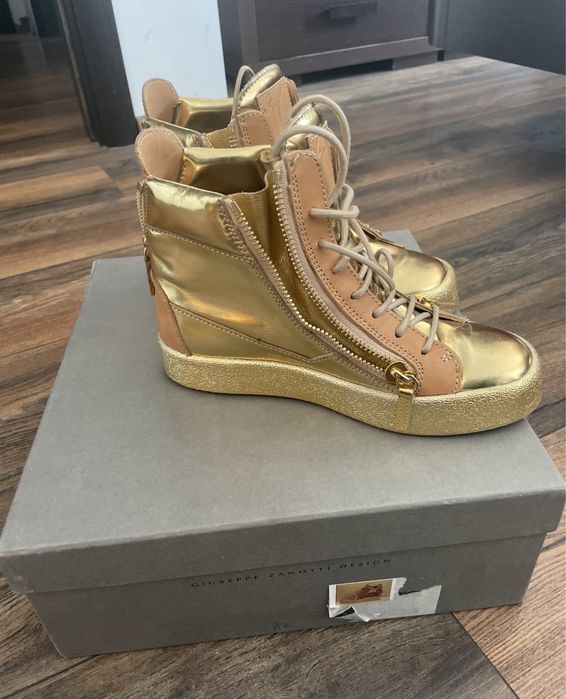 Дамски обувки guizeppe zanotti, paciotti 4us. michael kors guess