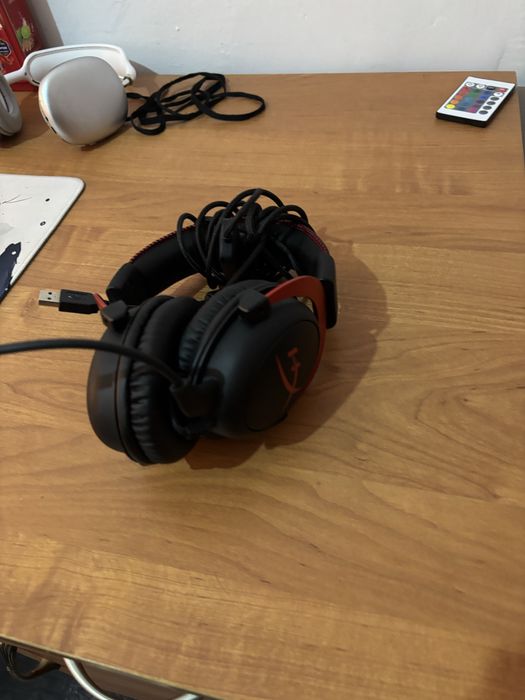 Продам игровые наушники