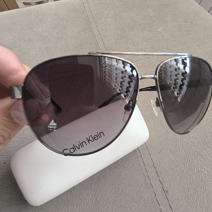 Оригинални слънчеви очила Calvin Klein