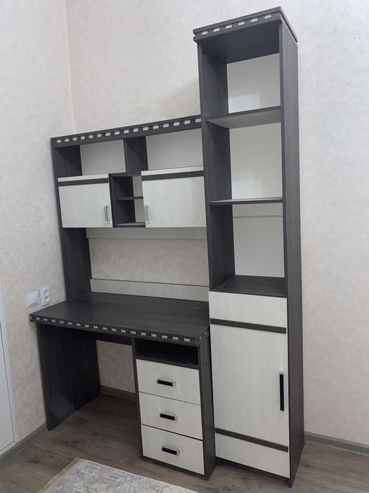 Парта для учебы